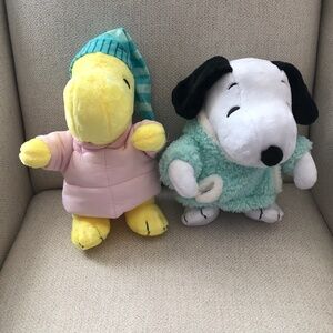 NWT super adorable Snoopy and Woodstock Puffer Jacket Plush